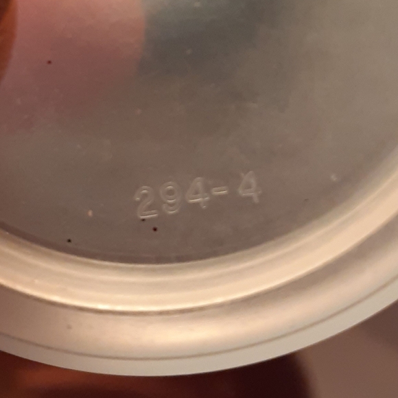 {2} Pack Small Vtg Tupperware Seals 294 - Picture 3 of 16